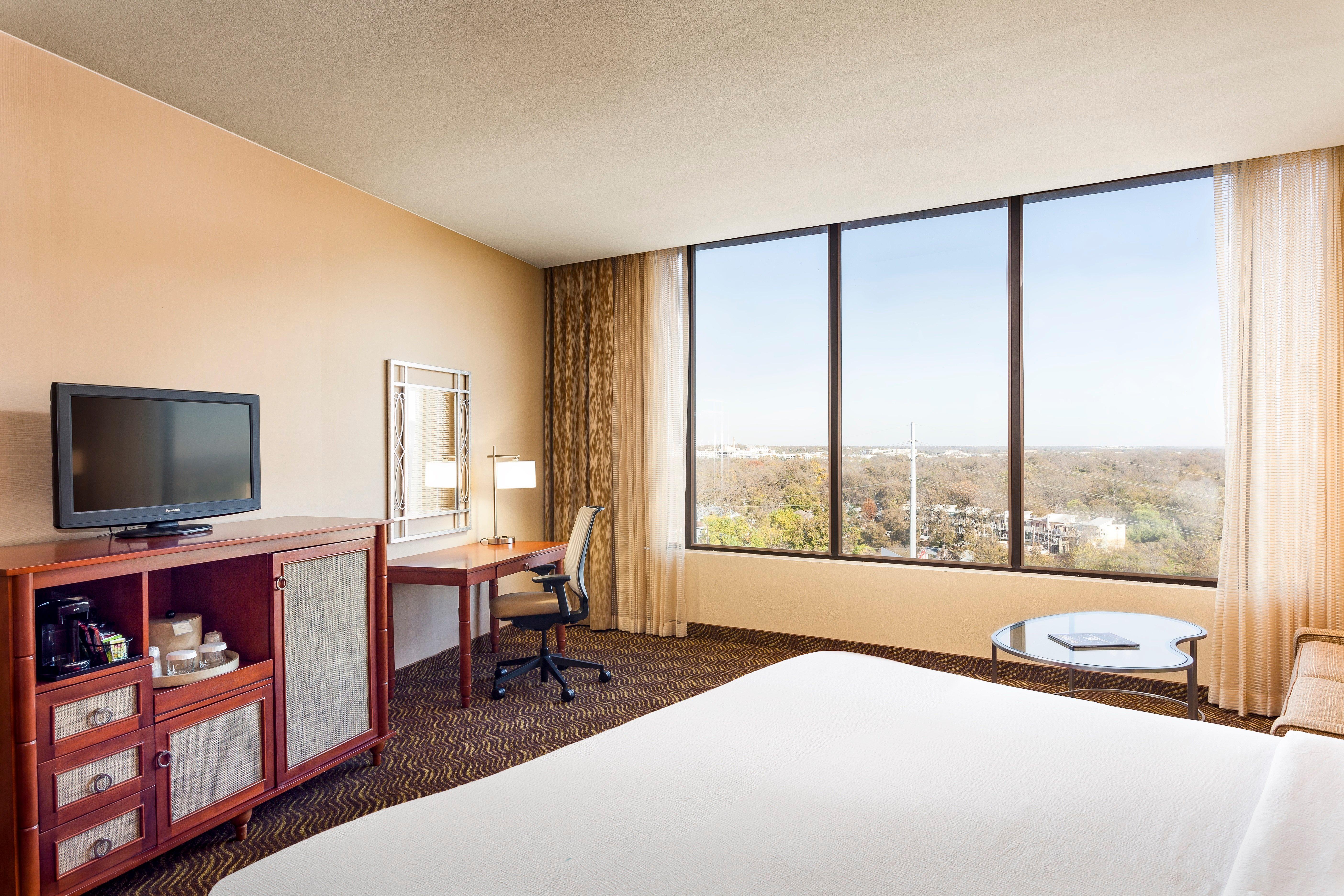 Holiday Inn Austin -Town Lake By Ihg Exterior foto
